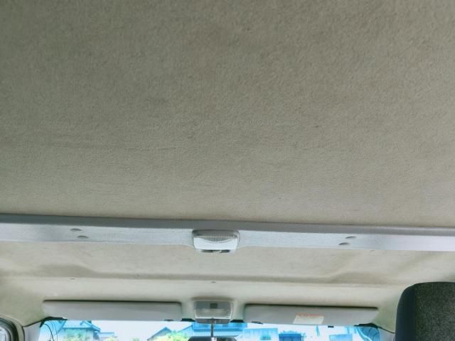 MITSUBISHI CANTER GUTS 2006