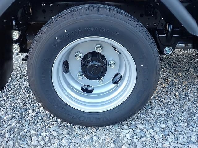 MITSUBISHI CANTER 2025