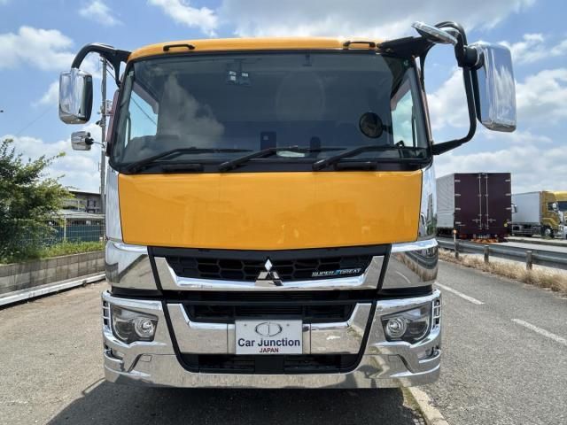 MITSUBISHI FUSOU SUPER GREAT 2018