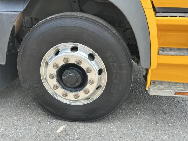 MITSUBISHI FUSOU SUPER GREAT 2018