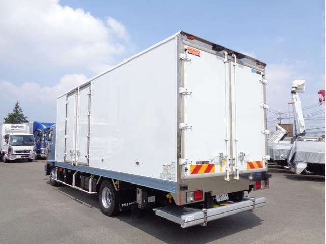 HINO RANGER 2023