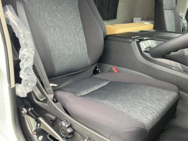 MITSUBISHI FUSOU SUPER GREAT 2025