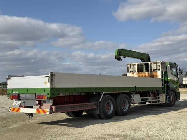 NISSAN DIESEL Quon 2013