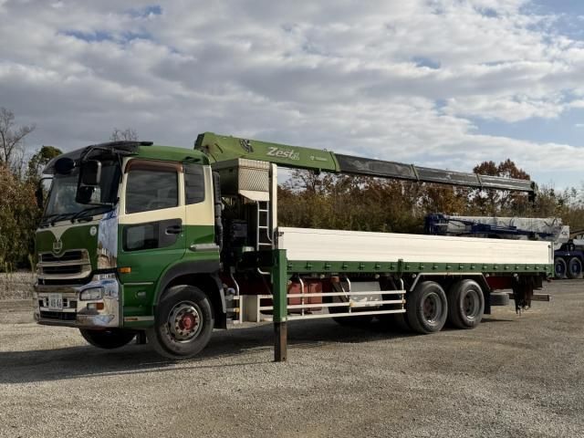 NISSAN DIESEL Quon 2013