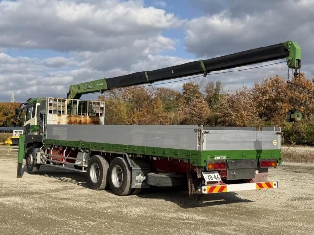 NISSAN DIESEL Quon 2013