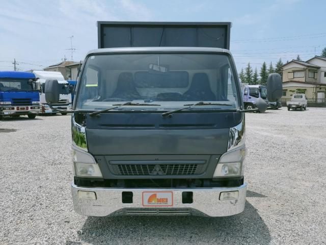 MITSUBISHI CANTER 2004