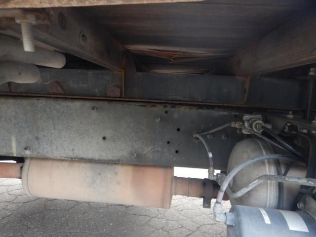 NISSAN DIESEL CONDOR 2003