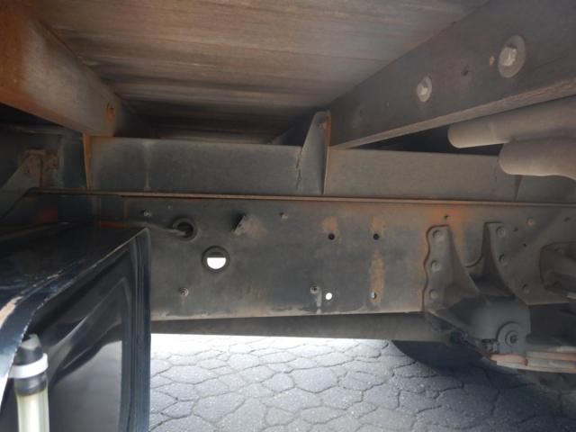 NISSAN DIESEL CONDOR 2003