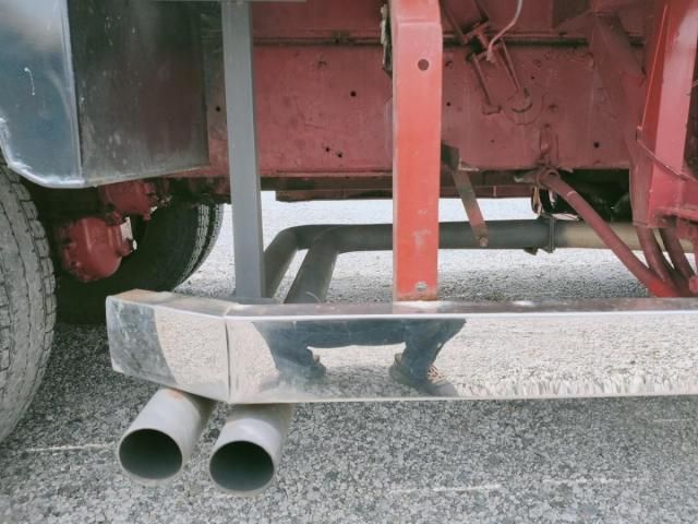 HINO SUPER DOLPHIN 1989