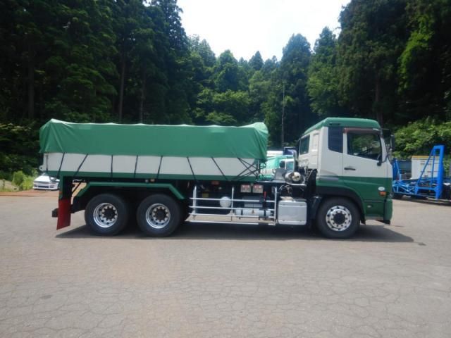 NISSAN DIESEL Quon 2013