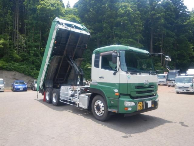 NISSAN DIESEL Quon 2013