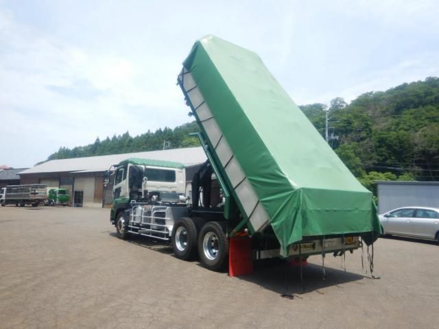 NISSAN DIESEL Quon 2013