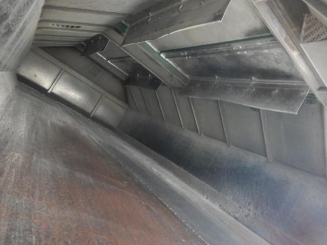 NISSAN DIESEL Quon 2013