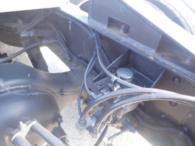 MITSUBISHI FUSOU SUPER GREAT 2001