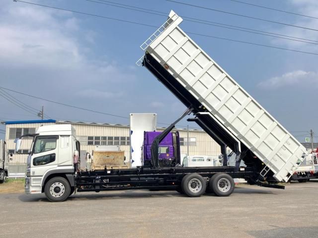 MITSUBISHI FUSOU SUPER GREAT 2024