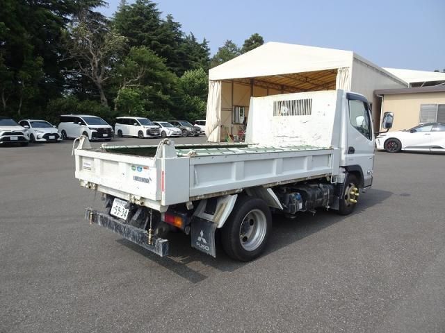 MITSUBISHI CANTER 2023