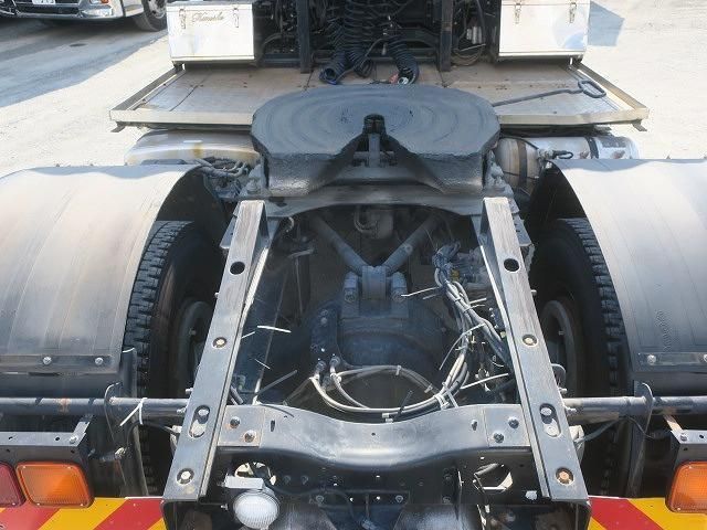 NISSAN DIESEL Quon 2018