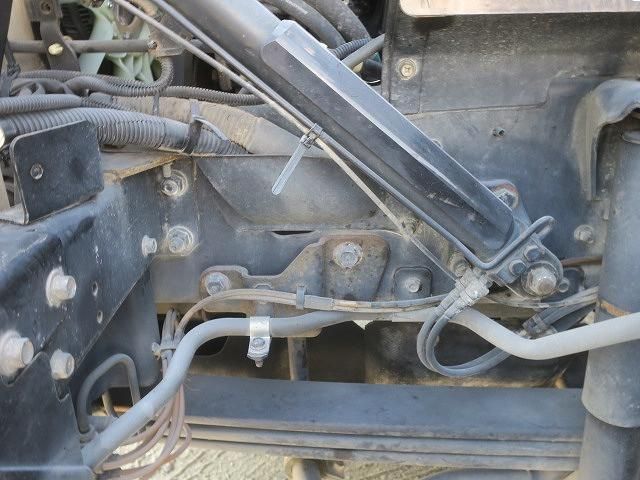 NISSAN DIESEL Quon 2018