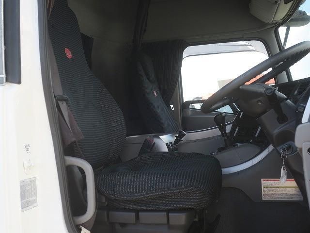 NISSAN DIESEL Quon 2018