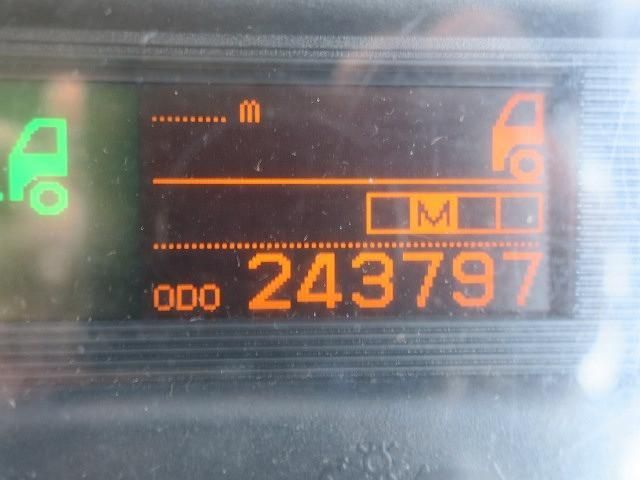 NISSAN DIESEL Quon 2018