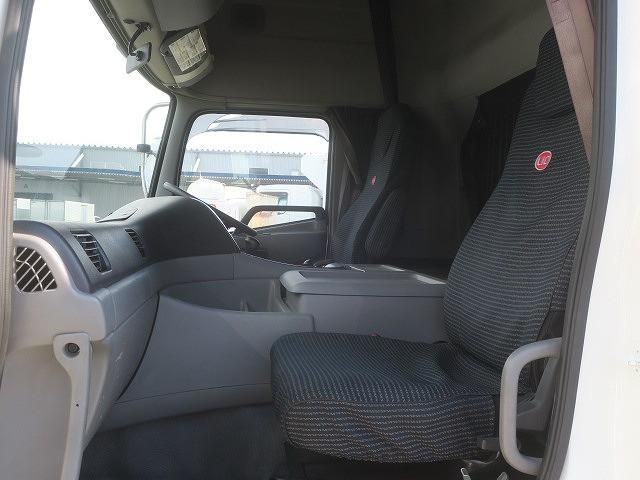 NISSAN DIESEL Quon 2018