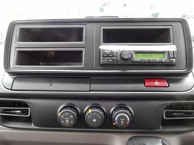 MITSUBISHI CANTER 2024