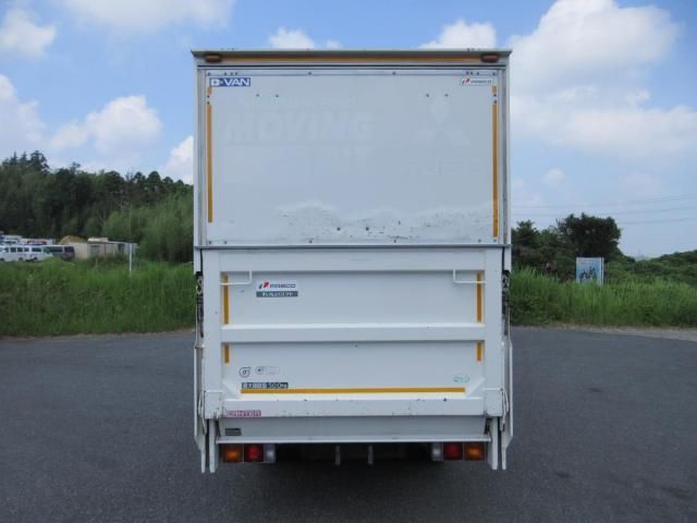 MITSUBISHI CANTER 2005