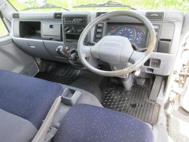 MITSUBISHI CANTER 2005