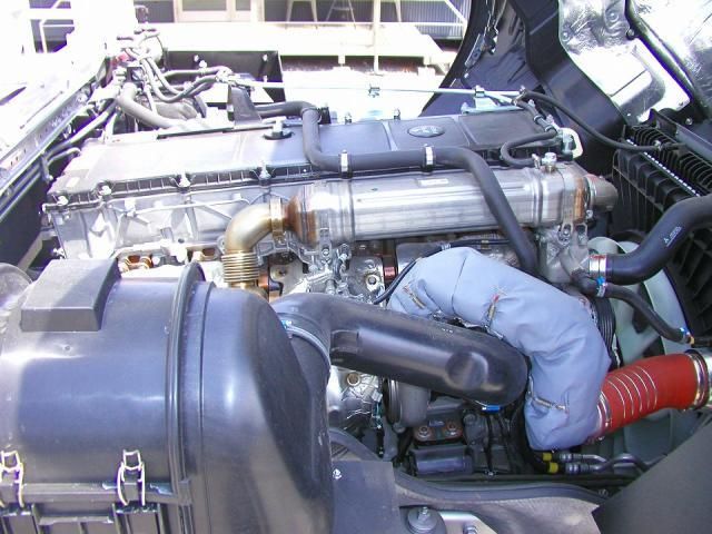 MITSUBISHI FUSOU SUPER GREAT 2025