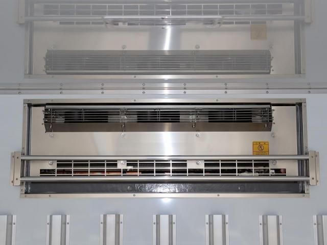 MITSUBISHI FUSOU FIGHTER 2025