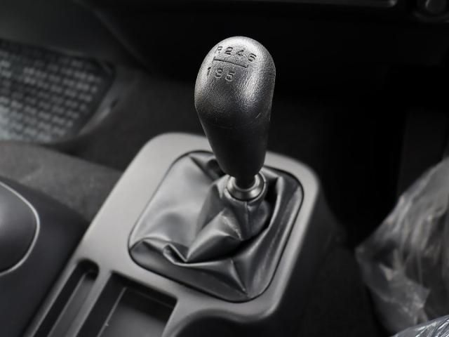 MITSUBISHI FUSOU FIGHTER 2025