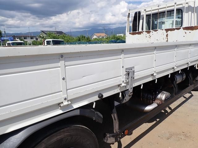 MITSUBISHI FUSOU FIGHTER 2015