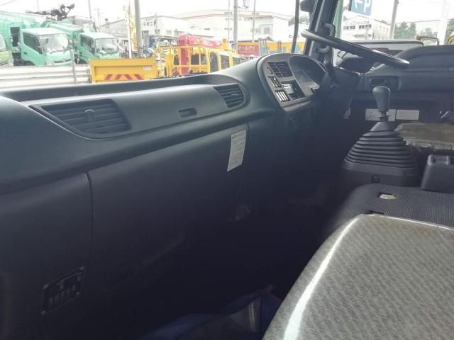 ISUZU FORWARD 1999