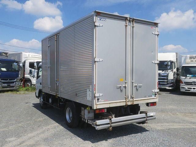 MITSUBISHI CANTER 2016