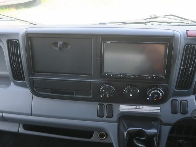 MITSUBISHI CANTER 2016