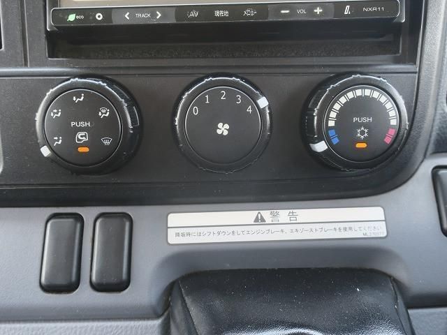 MITSUBISHI CANTER 2016