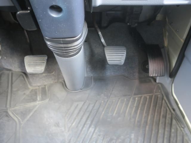 MITSUBISHI CANTER 2016