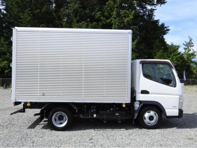 MITSUBISHI CANTER 2017