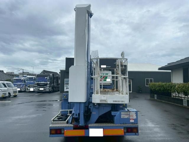 MITSUBISHI CANTER 2002