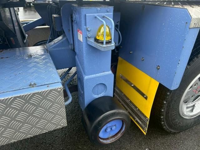 MITSUBISHI CANTER 2002