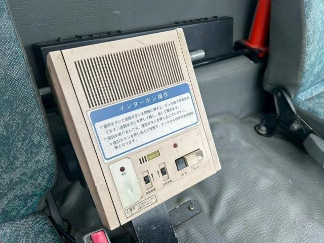 MITSUBISHI CANTER 2002