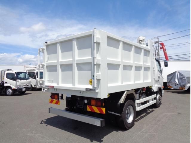 MITSUBISHI FUSOU FIGHTER 2024