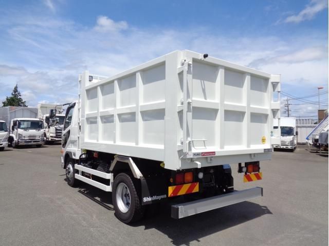 MITSUBISHI FUSOU FIGHTER 2024