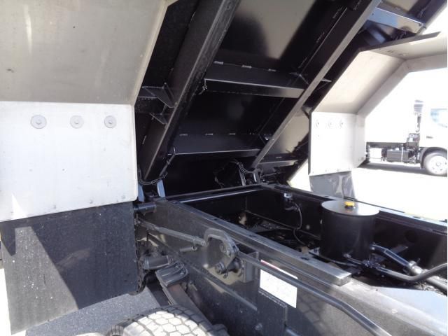 MITSUBISHI FUSOU FIGHTER 2024