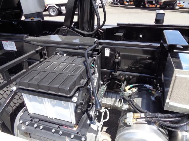 MITSUBISHI FUSOU FIGHTER 2024