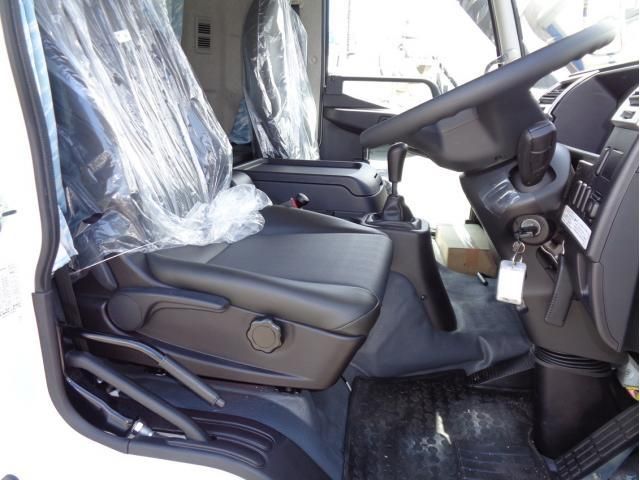 MITSUBISHI FUSOU FIGHTER 2024