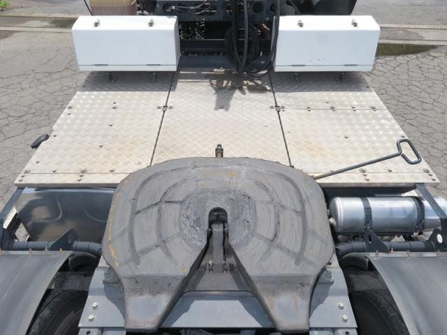 NISSAN DIESEL Quon 2021