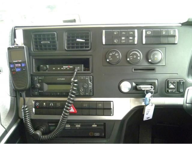 MITSUBISHI FUSOU SUPER GREAT 2019