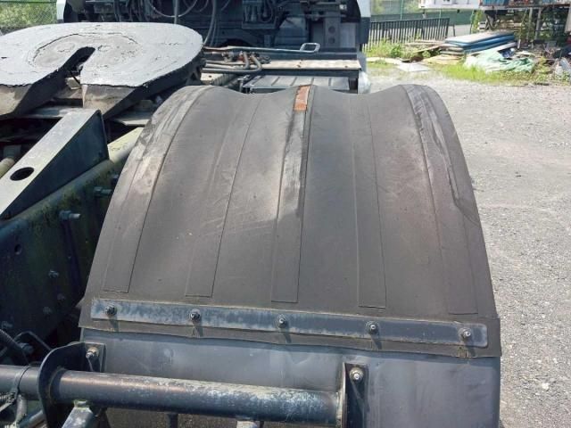 NISSAN DIESEL Quon 2011