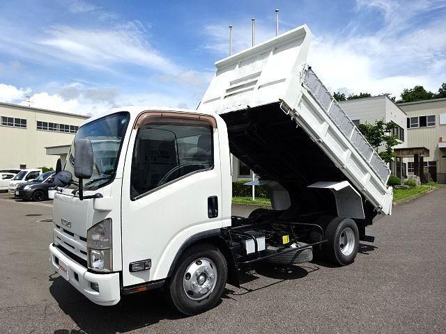 ISUZU ELF 2013